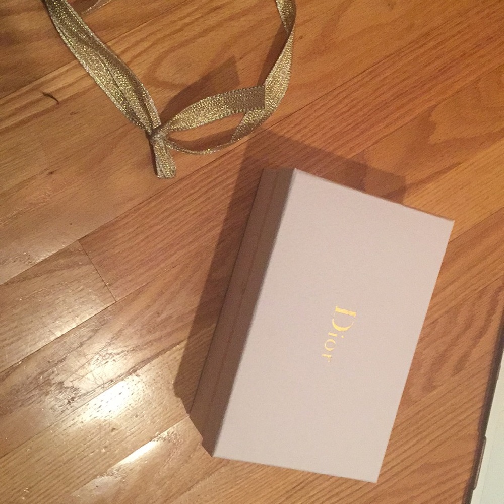 Dior gift box w ribbon